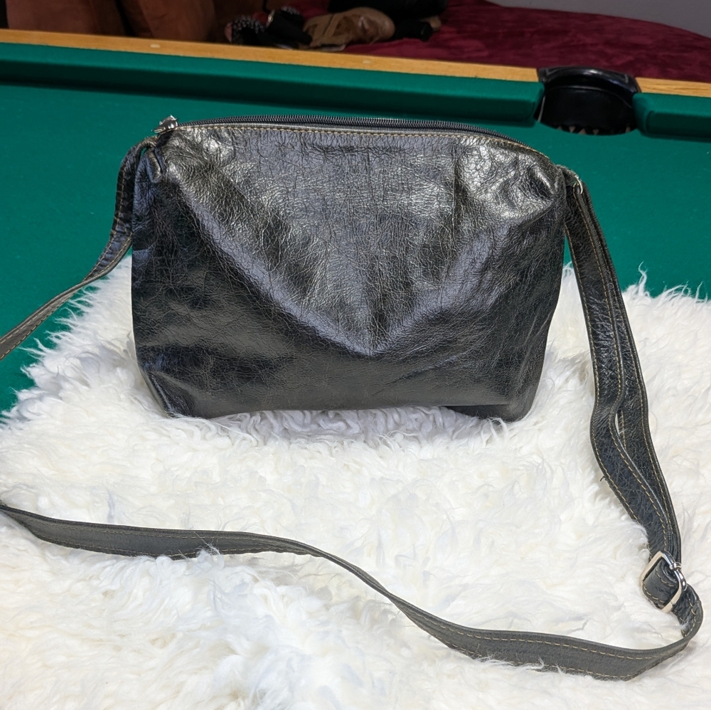 Elegant Black Leather Shoulder Bag